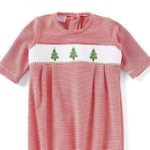 NWT adorable Christmas outfit by Edgehill 3 months